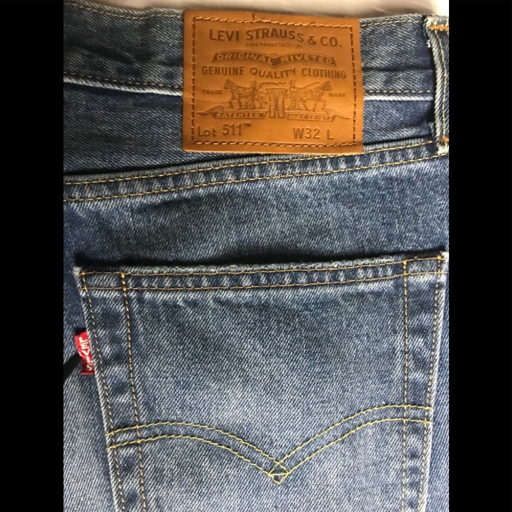 LEVI’S 511 Slim Fit Hendersonville Distressed Jean - Picture 6 of 11